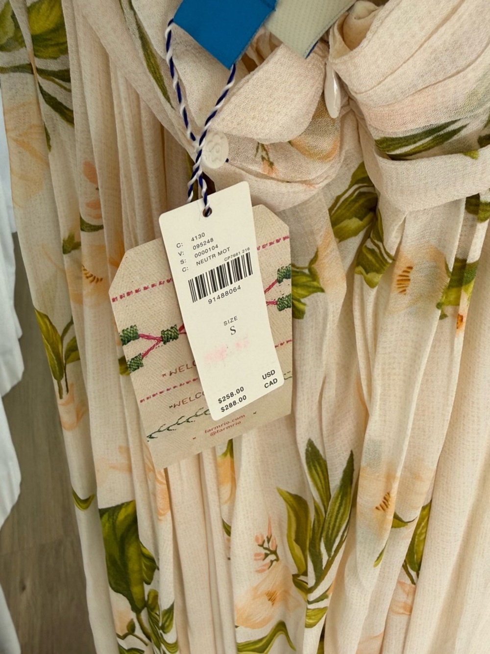 NWT FARM Rio Cream Maxi Dress with Green Leaf & Peach Blooms Size S - Picture 5 of 8